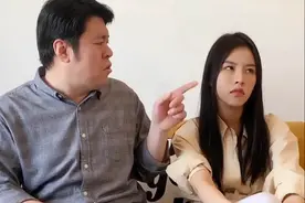 祝晓晗：在坑爹的路上越走越远，有着女神的容颜，却是女神经思维图片