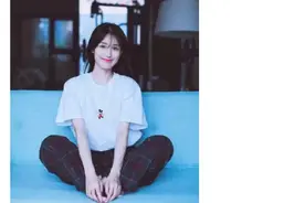 谈谈那些年喜欢过的女孩___赵霁图片
