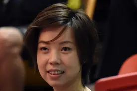 黄健翔：伊藤美诚是没拿金牌委屈得哭吗？张怡宁听完呵呵笑了起来图片