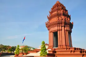 中国人在柬埔寨：一夜暴富的背后，是无尽的陷阱与沾血的“鬼城”图片