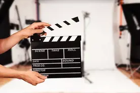 家有“戏精公公”是怎样的体验？看这个就知道了图片