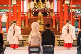日本女生为啥宁愿嫁给胖子，也不嫁给非洲人？过来人说出实情图片