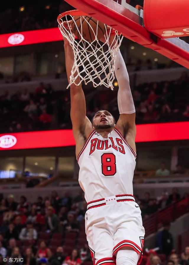 扎克·拉文(zach lavine)