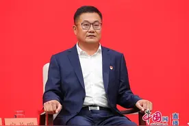 党员代表安长明：塞罕坝机械林场使4万多群众受益，2.2万人口脱贫图片