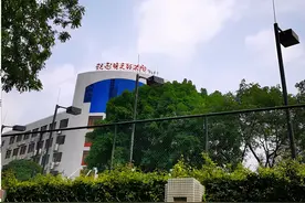 广州学位房最大的风险不是教育资源再分配，而是这个因素图片