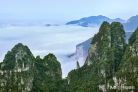 从轿顶山上环望四周图片