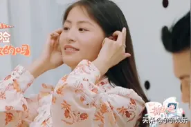 周安琴23岁结婚生子，经常出现恍惚，李艾剖析心态：恋爱期脱节图片