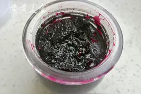 煮果酱用白糖或者冰糖都行，记得放这种天然芳香剂，酸甜又可口图片