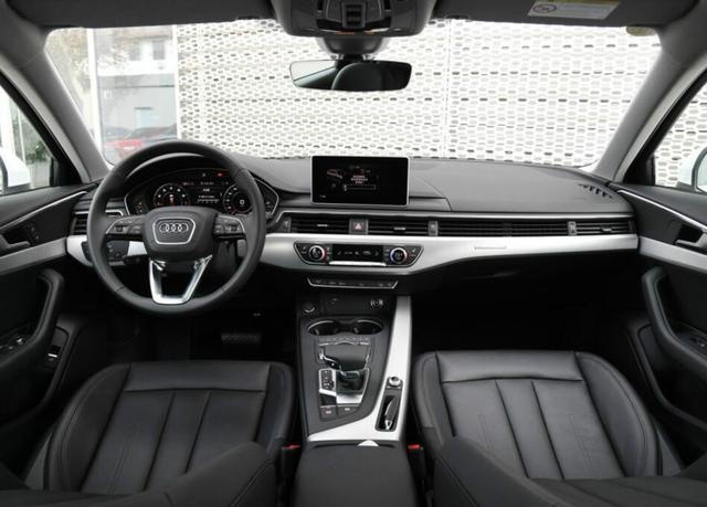 定位小众,新奥迪a4 allroad内饰中控有哪些调整?实测告诉你