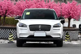 “迟到”却是精品，林肯冒险家实车，入门就配245马力图片