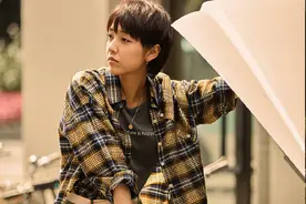 《了不起的女孩》关玥，因疑似加戏被骂，还是《少主且慢行》女二图片
