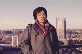 王小波 ：知识分子最怕活在不理智的年代图片
