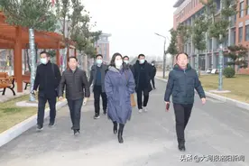 助力打造洛阳民办高中新标杆——洛阳市教育局领导再到洛阳一高文兴校区视察指导工作图片