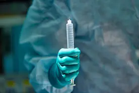 将癌细胞注入健康人体内，会不会得癌症？科学家做了大胆的实验图片