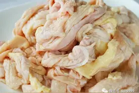 鸡身上比较脏的地方，含有大量寄生虫，白送也别要千万别贪小便宜图片