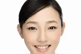 原来她们才是京圈大佬，圈内无人敢惹，关晓彤赶紧靠边站吧图片