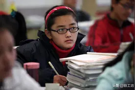 学校分了快慢班，但教重点班的都是优秀教师吗？过来人说出实情图片