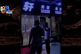 每晚黄金时间段，“震轩”理发店成了“烧烤店”？图片
