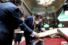 文在寅发现古地图，日韩两国隔空对骂，拜登干着急：联手遏华破产图片