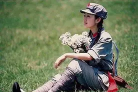 中华女儿多奇志，不爱红妆爱武装图片