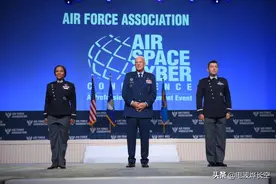 美国太空军新制服公开！太中二了，竟与经典科幻电影“撞衫”图片