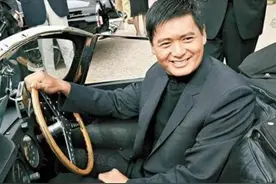 发哥成名之后为何一口气买了几辆劳斯莱斯，故事背后让人感到心酸图片