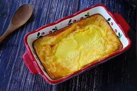 2个鸡蛋1盒奶，筷子一搅就上桌，蓬松柔软，比蛋糕还好吃图片