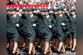 日本和印度女兵，谁更美呢？图片