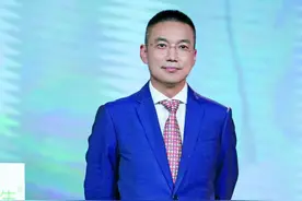 “植物医生”创始人解勇：让世界爱上中国化妆品图片
