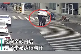 河北男子为耍帅骑马在路上狂奔被交警拦停后不知悔改继续策马奔腾图片