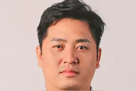 “熊猫叔叔”的正能量——记广西壮族自治区“优秀志愿者”冯涛图片