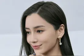 杨颖，马鞍包与格纹套装碰撞出摩登韵致图片