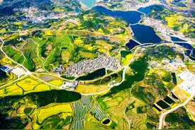 中原最佳赏春地在哪？红土地山花烂漫，“九镇十八湾”处处叫绝图片