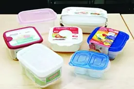 上班族讲究营养卫生自带午饭，千万别忽视饭盒材质的健康问题图片