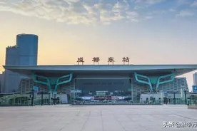 15大新一线城市之首，四川省成都市，为何超过了2000万人？图片