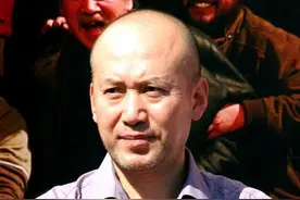 斯坦森入选全球性感光头​榜​，强森第九，​榜​首不是电影明星图片