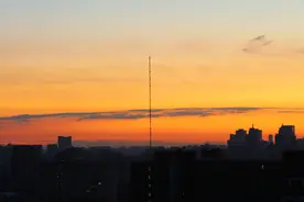 金霞映日！看，今早晴天回归，美图送上图片
