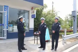 周美才督导检查“五一”假期道路交通安保工作图片