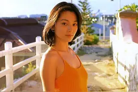 老牌女优井川遥，气质脱俗出众，是日本女生“最想要的脸蛋”之一图片