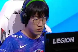 Tarzan多年前就已来过中国，17岁曾在甘肃打比赛图片