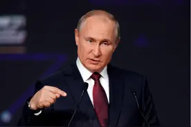 美国要尽快适应！单极世界一去不返，中美俄三足鼎立的格局已确立图片