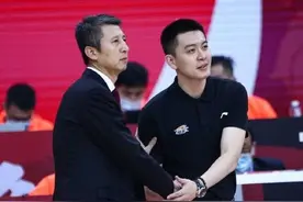 杨鸣相比于杜锋差在哪！为何辽篮宁愿开掉郭士强也要扶正杨鸣？图片