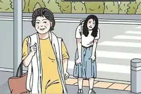 陪妈妈旅游，虽然累，但绝不后悔！（漫画）图片