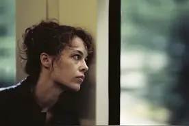 我发现他跟前女友还有联系图片