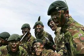锡克兵和廓尔喀兵哪个强？我军：都不赖，一个跑得快一个降得快图片
