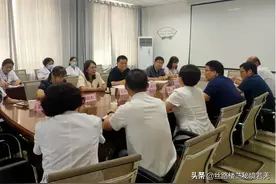 巴州人民医院专家莅临若羌县人民医院开展对口帮扶及指导工作图片