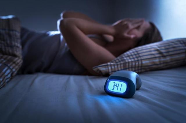 “安眠药自杀”没有痛苦？吞下100片安眠药后，你的身体会怎么样