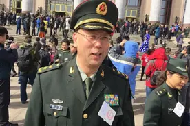战区首任司令员中，只有1人从军区副司令转任战区司令，2年升上将图片