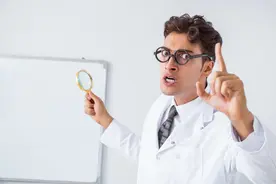 突发疼痛，到底要找哪个科的医生？图片