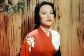 “女汉奸”李香兰：临刑前说出真实身份当场无罪释放，2014年逝世图片